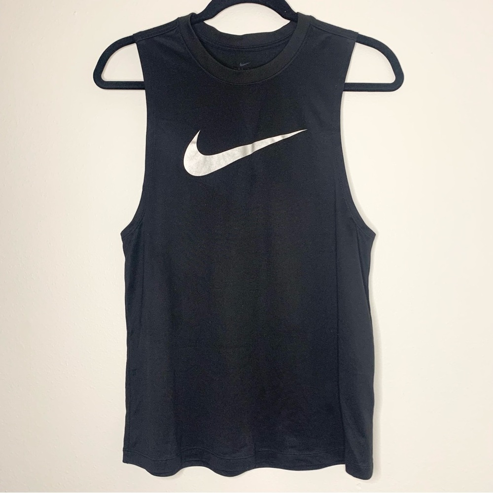 Nike | Sleeveless Dri-Fit Fitness Tank Top - Small
